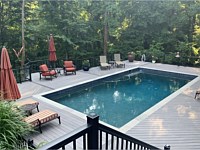 <b>TimberTech Legacy Ashwood Composite Decking-Black Ultralox Aluminum Railing</b>